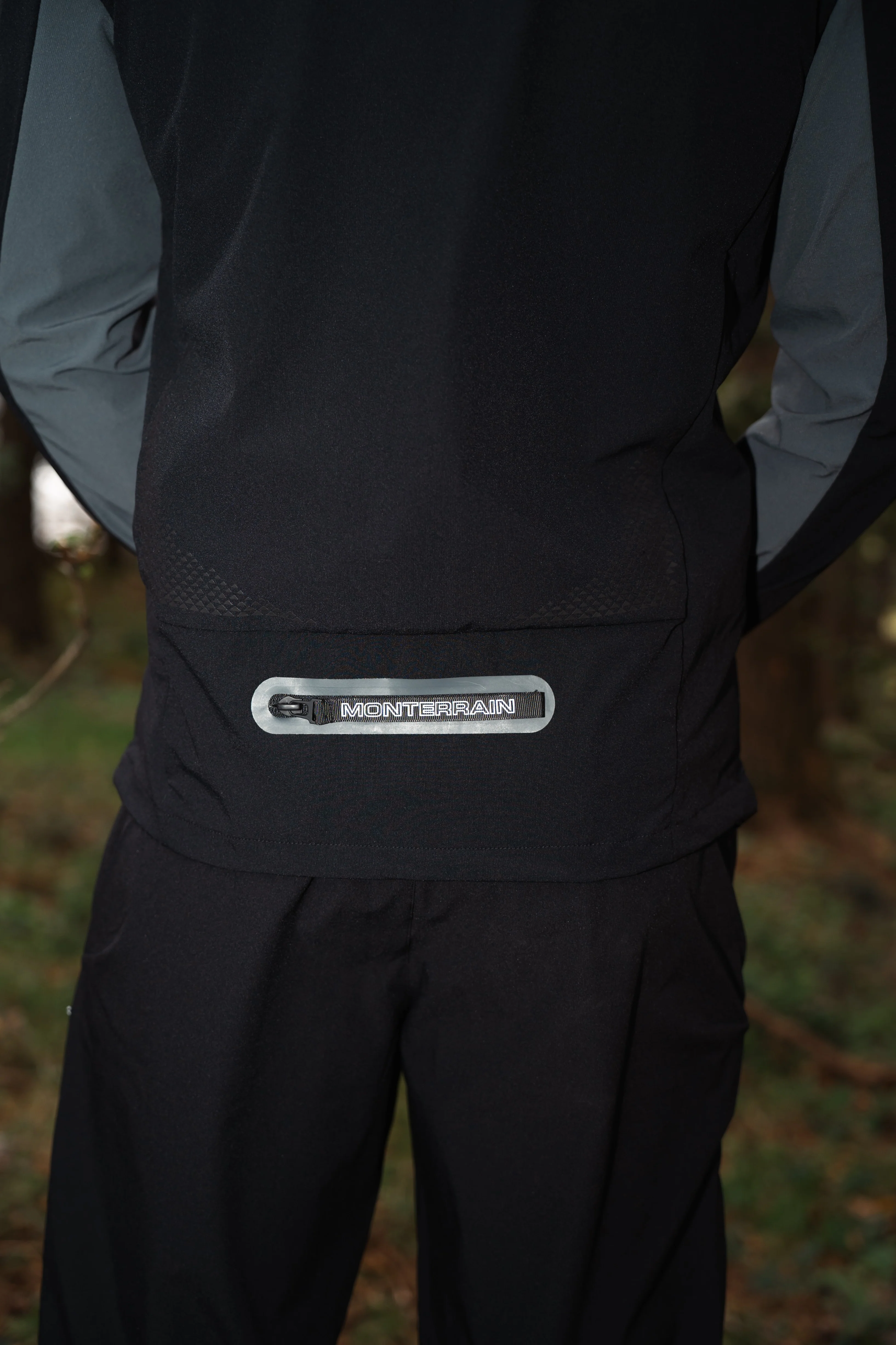 Monterrain Dynamic 2.0 Woven Jacket - Black - Image 4