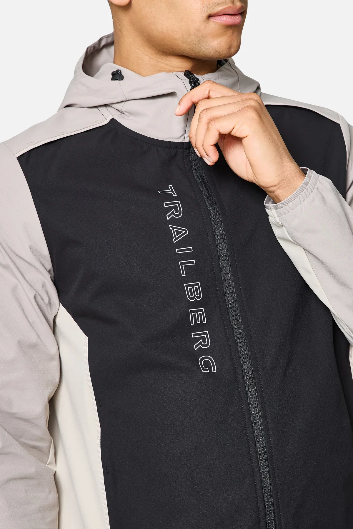 Trailberg AW25 Triathlon Jacket - Black / Taupe - Image 3