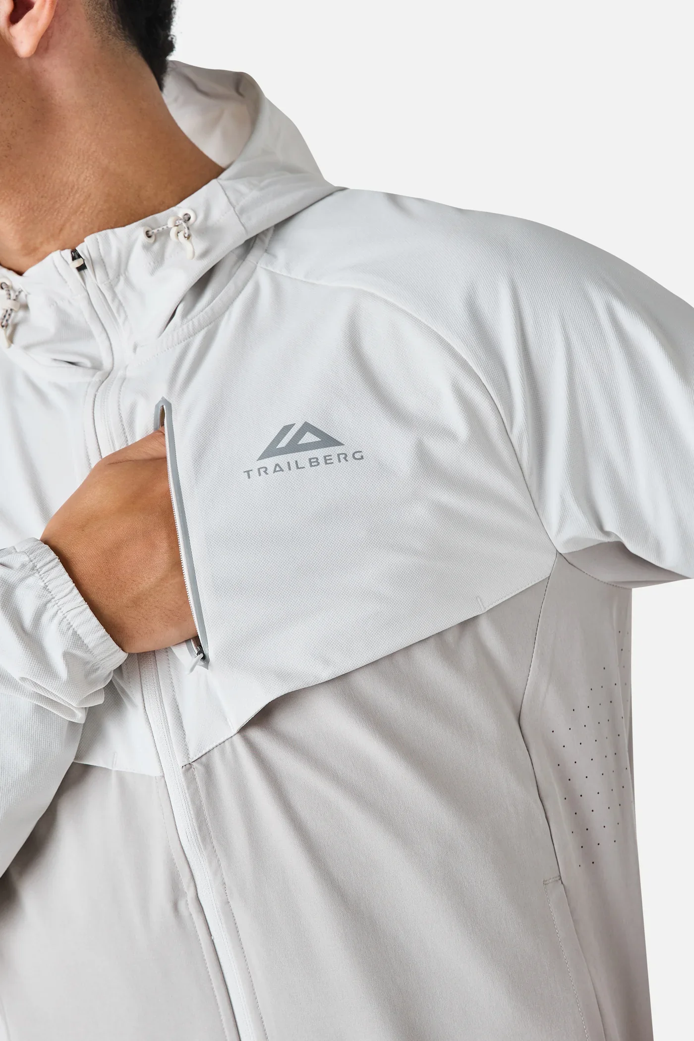 Trailberg SS26 Cloud Pebblestone Set - Jacket / Short - Image 5
