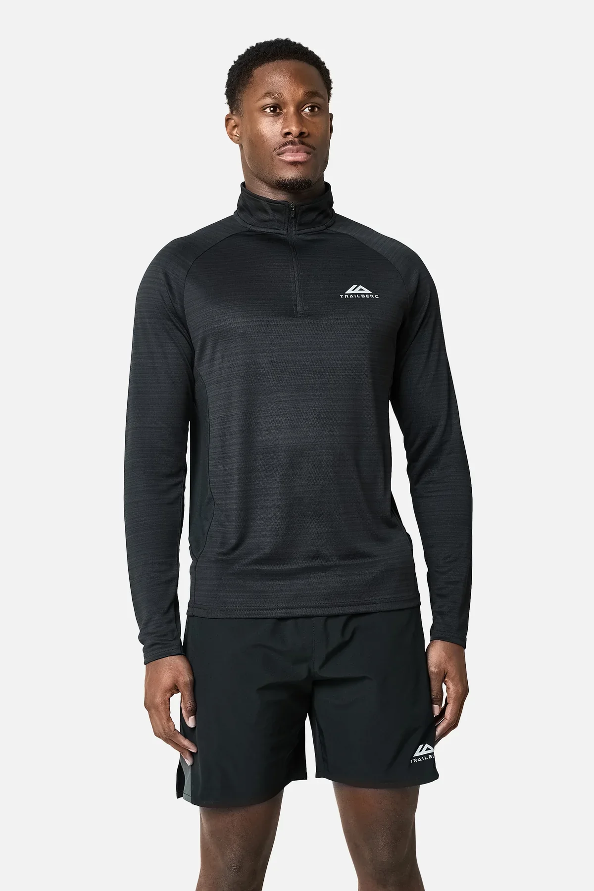Trailberg SS26 Cloud Quarter Zip - Black / Volcano Grey - Image 2