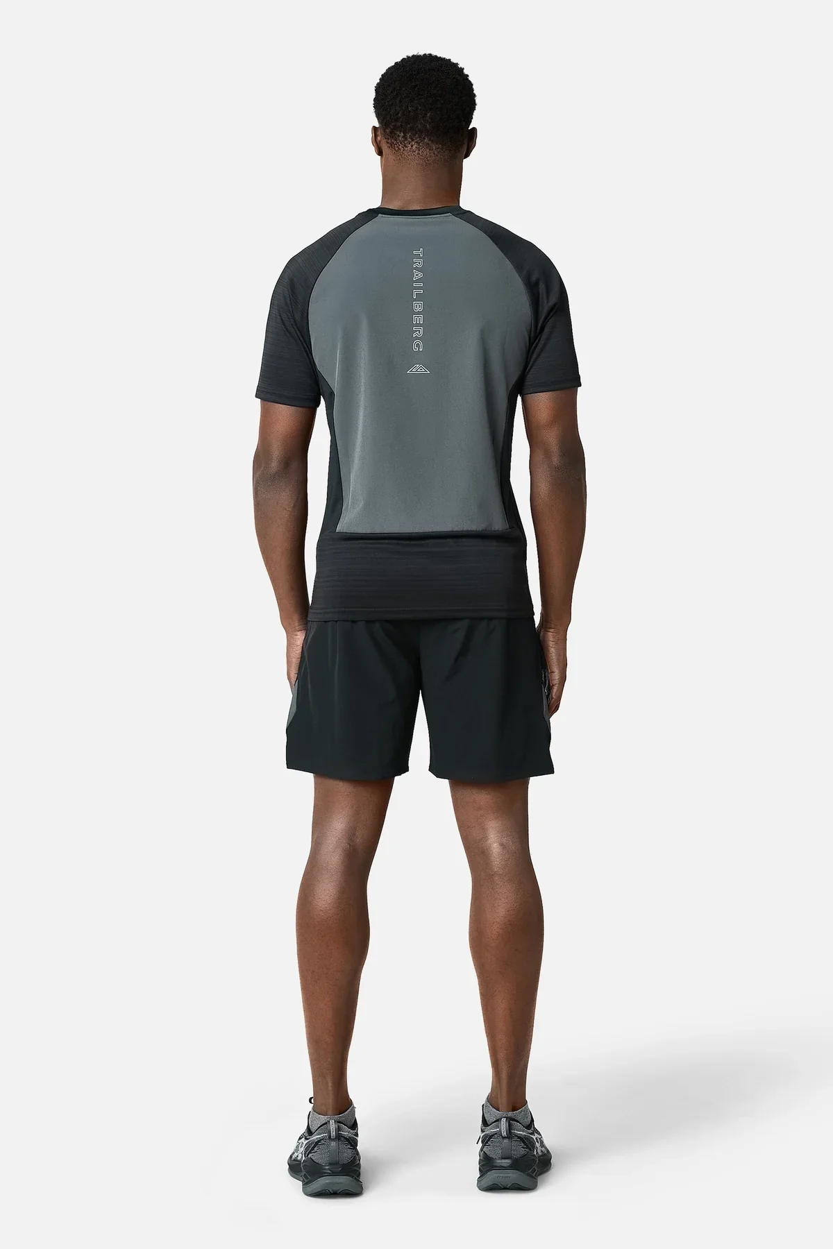 Trailberg SS26 Cloud Short - Black / Volcano Grey - Image 3