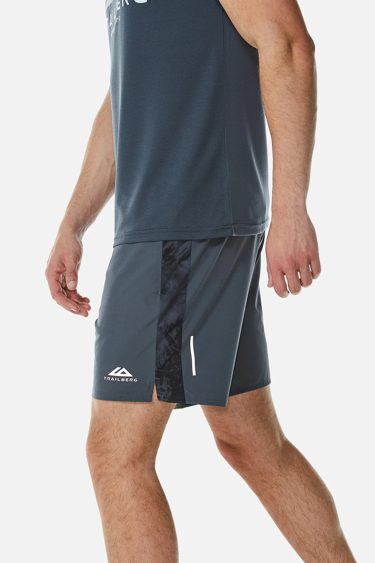 Trailberg Tie Dye Short - Iron Grey / Black - Image 2