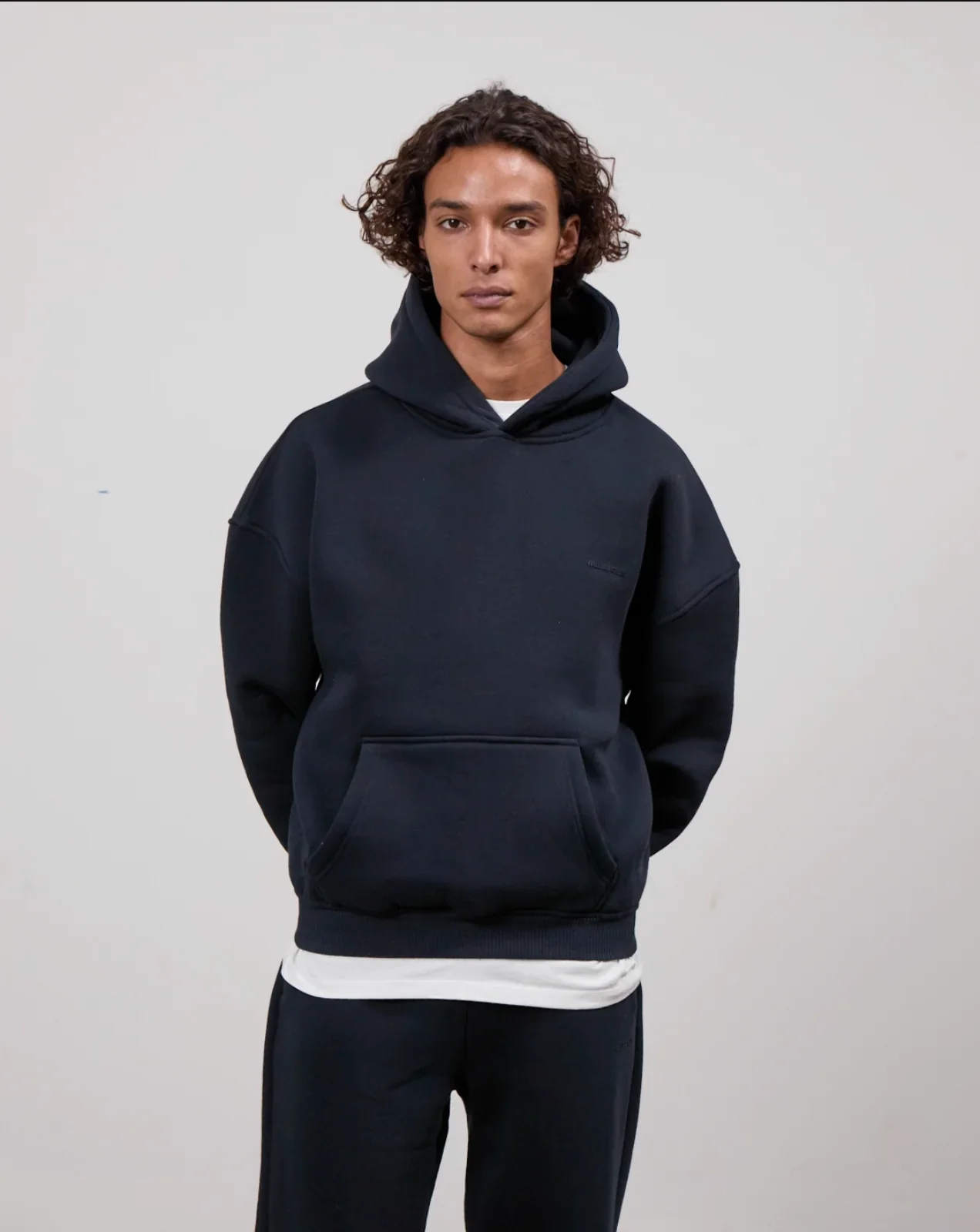 William Giles Hoodie - Navy - Image 2