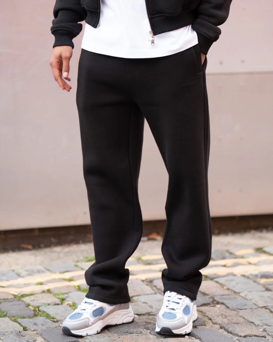 William Giles Jogger - Black - Image 2